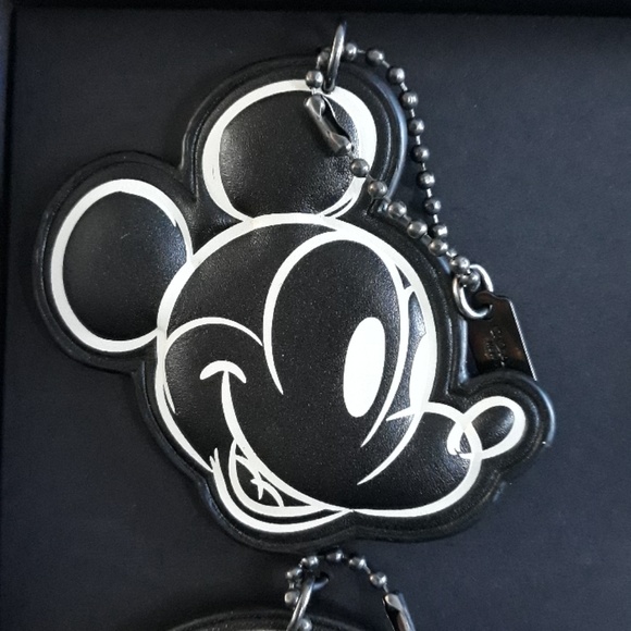 NIB Coach Mickey Hangtag Set - Picture 3 of 8
